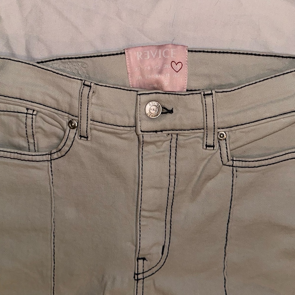 NWOT REVICE Venus Flare Jeans - Picture 7 of 10